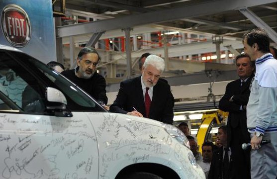 Состоялась церемония открытия современного автомобилестроительного завода Fiat в Сербии